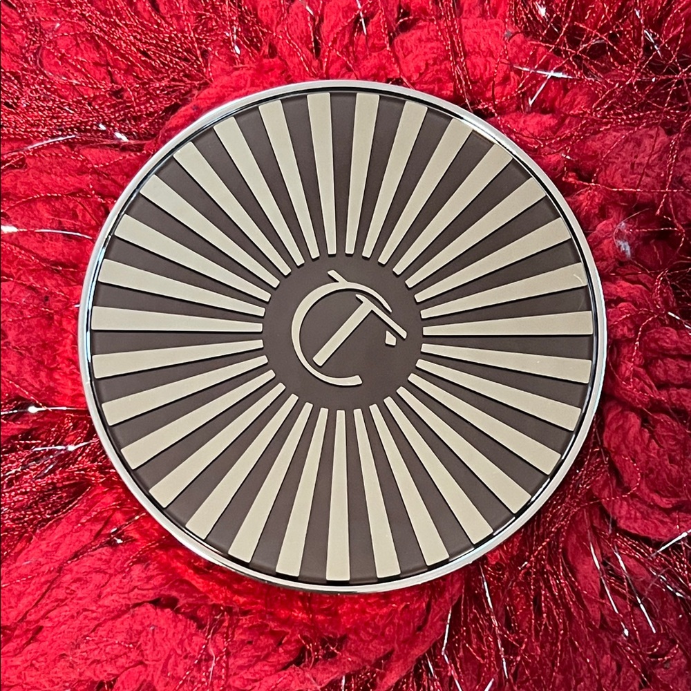🤎 Charlotte Tilbury Beautiful Skin Sun-Kissed Glow Cream Bronzer 4 Deep Fonce